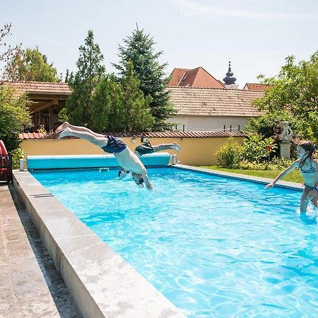 Апартаменты Winzerhof Familie Bogner Rohrendorf bei Krems Экстерьер фото